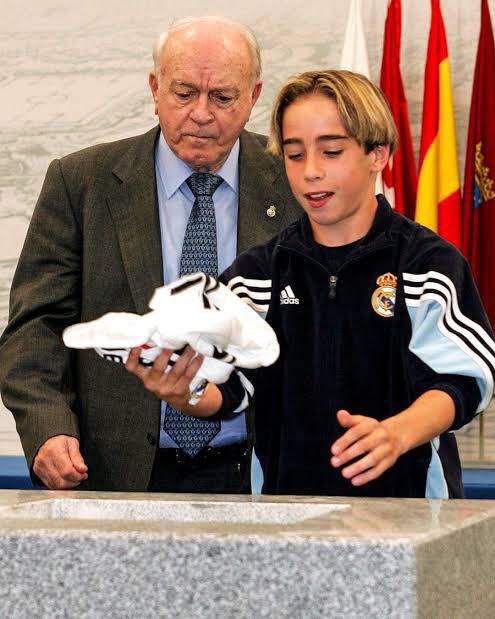 Seputar Real Madrid tweet media
