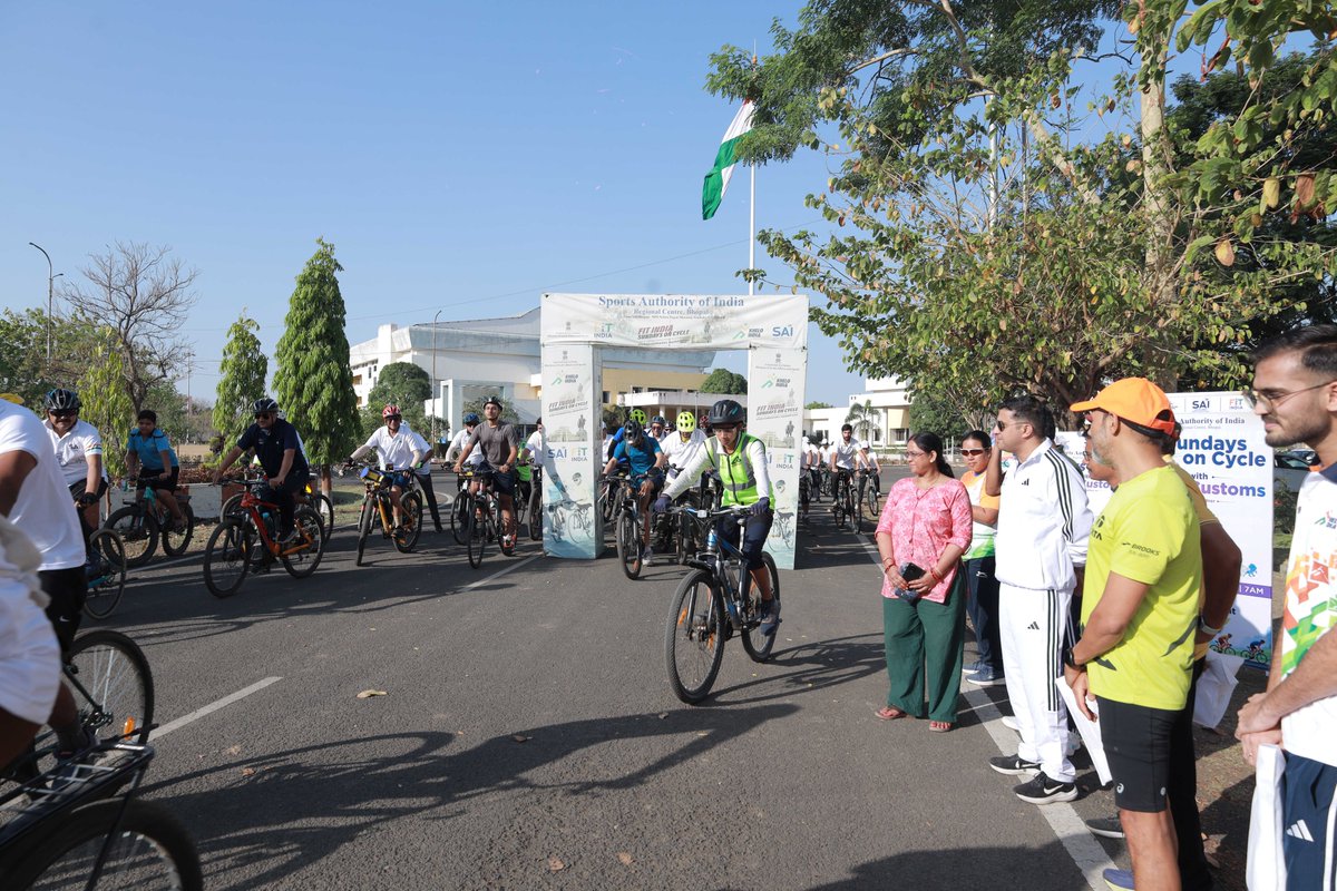 Customs Indore tweet media