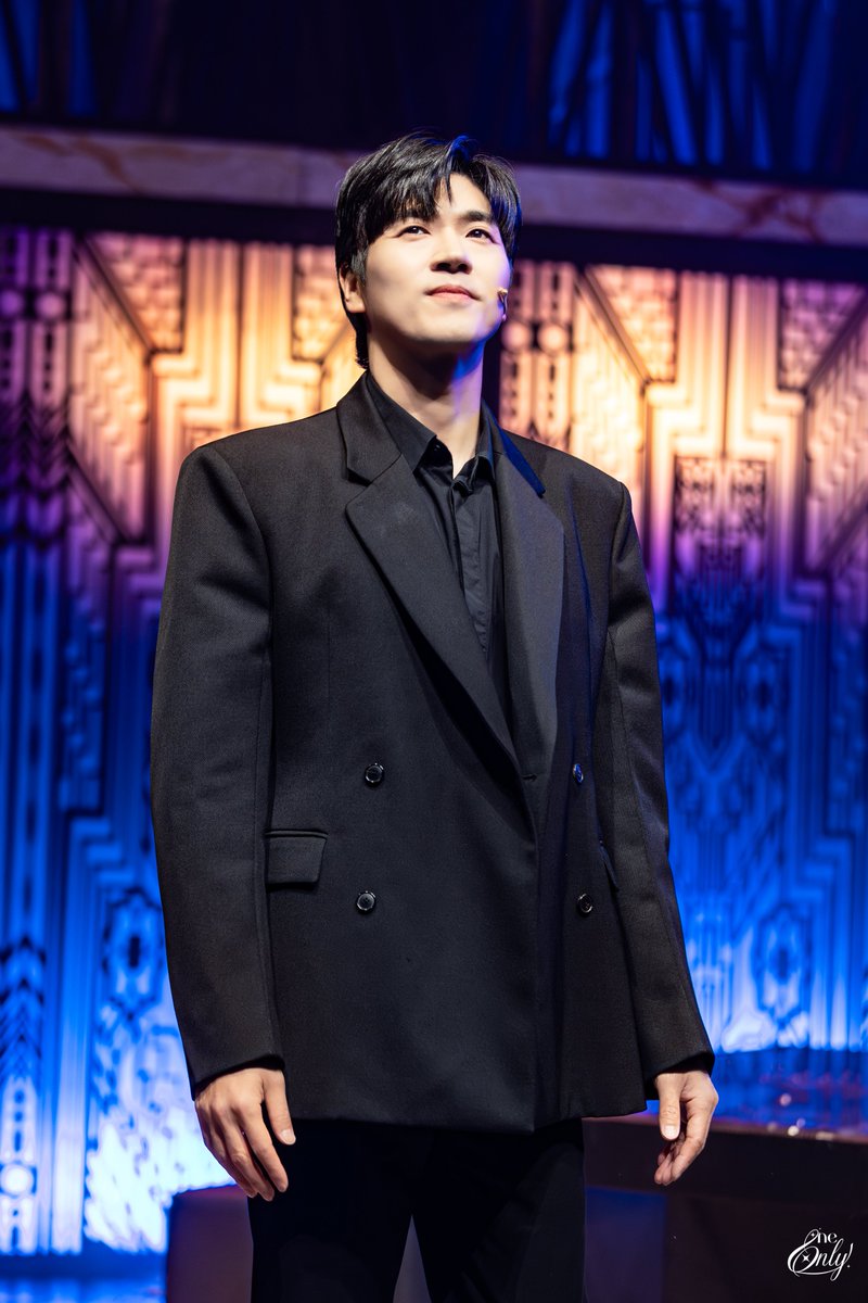 OneAndOnly_pic's tweet photo. 260517 뮤지컬 #비스티 [커튼콜]
김주노｜#정민 배우님 https://t.co/IS1e5Gp2C2