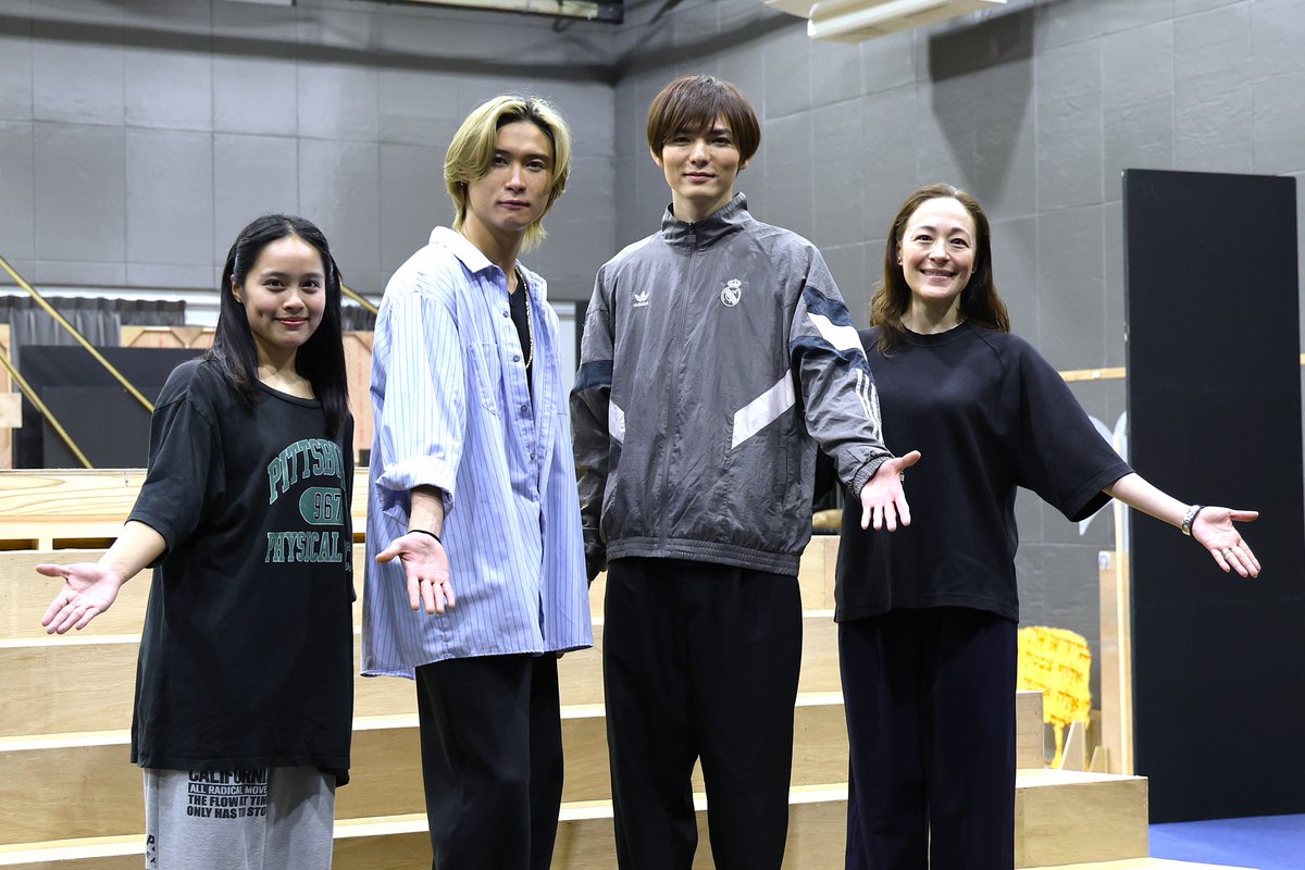 ローチケ演劇部 tweet media