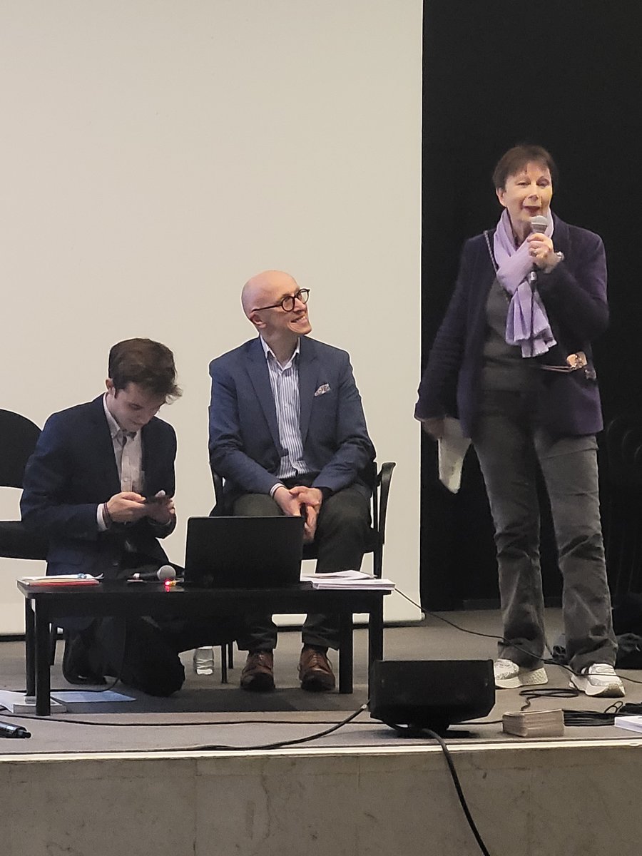 HistoireParis17's tweet photo. Joli succès pour notre conférence le 12 mai dernier à l'Hôtel de Ville, consacrée à "La Porte Maillot et Luna-Park" et co-animée par @Patrick_Rollot et Léopold Thievend !
Merci encore à @karen_taieb d'avoir initié ces beaux rendez-vous des "Mardis de l'Histoire" et à @lau_patrice de leur permettre de se prolonger tout au long de cette nouvelle mandature !
📆 Les prochaines dates : https://t.co/dQzQ3c1cci
📚 Et un sujet à retrouver dans notre publication "La Porte Maillot au fil du temps" (Disponible en ligne : https://t.co/aJ5roPs6Rr)