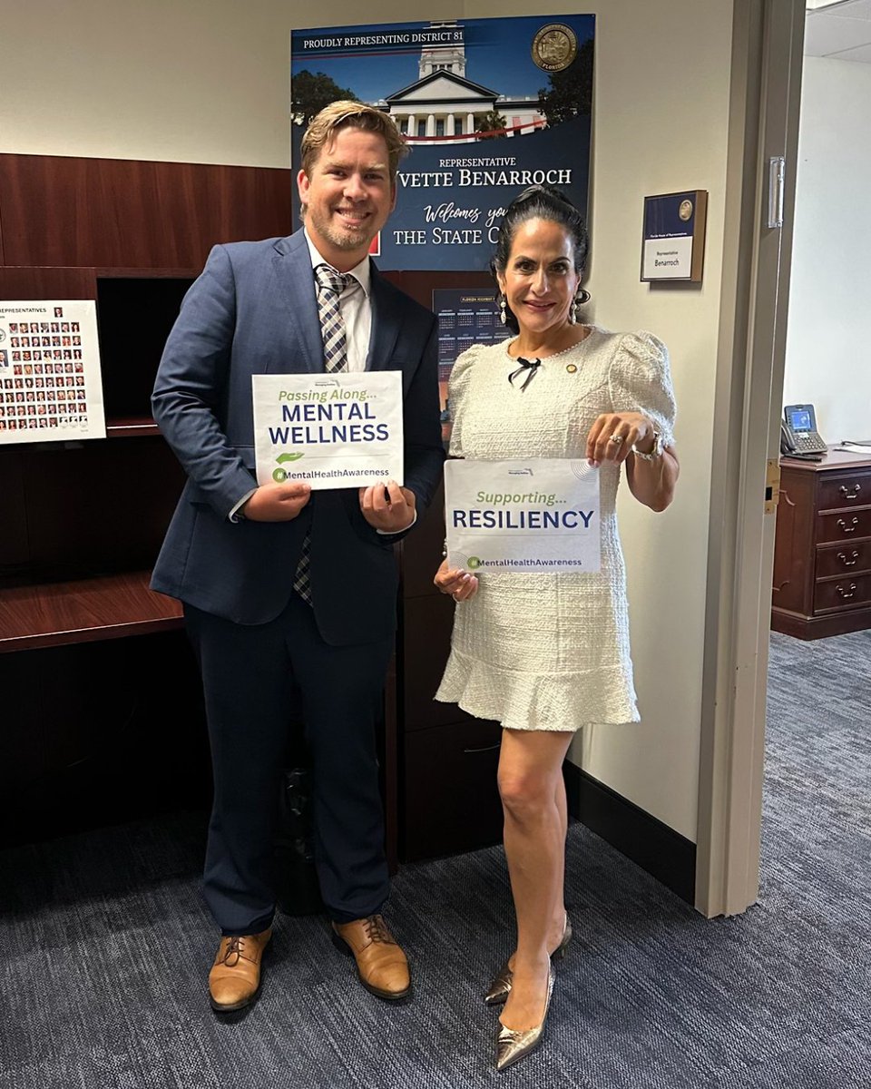 FLManagingEntities tweet media