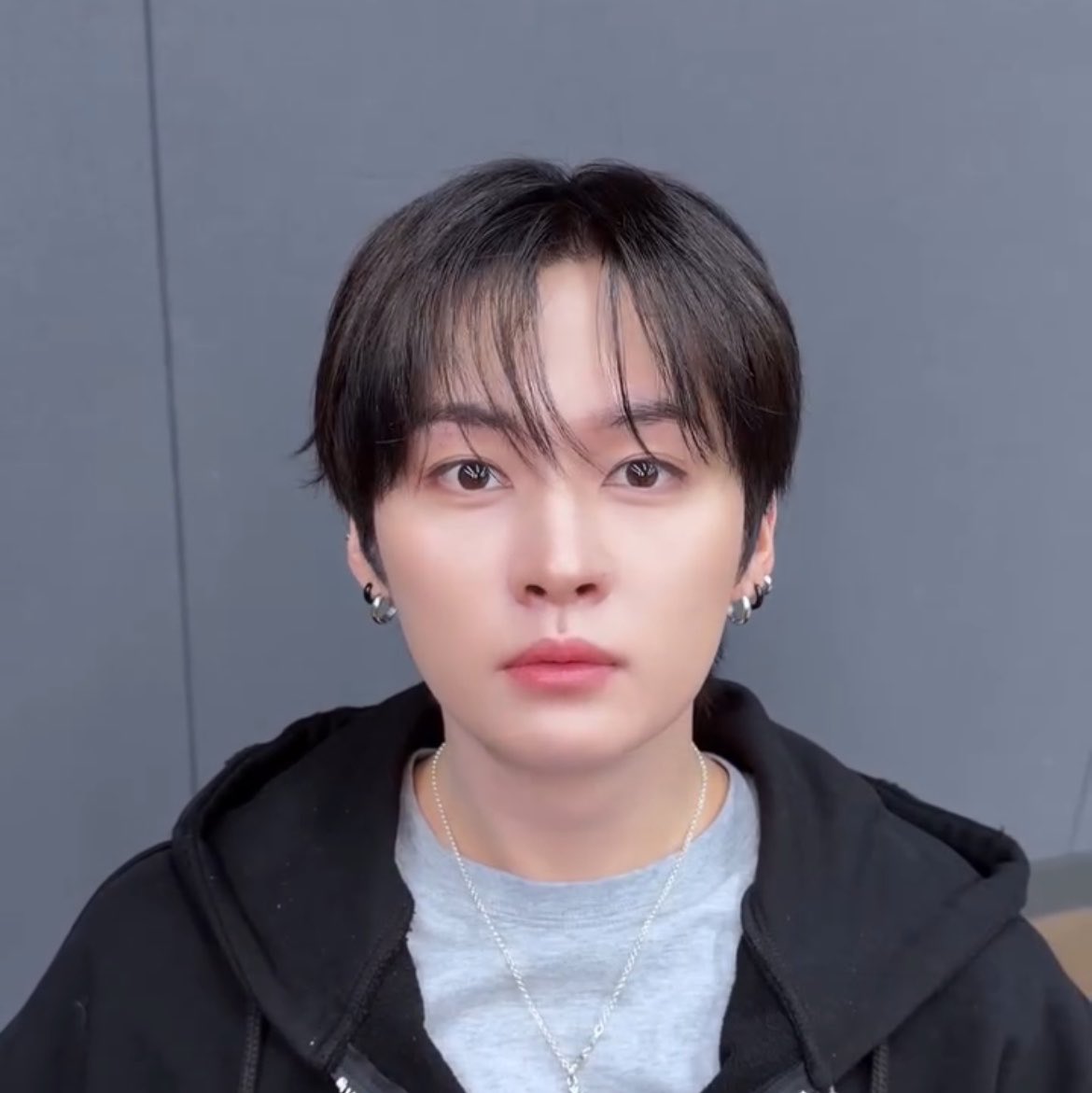 도토리 tweet media