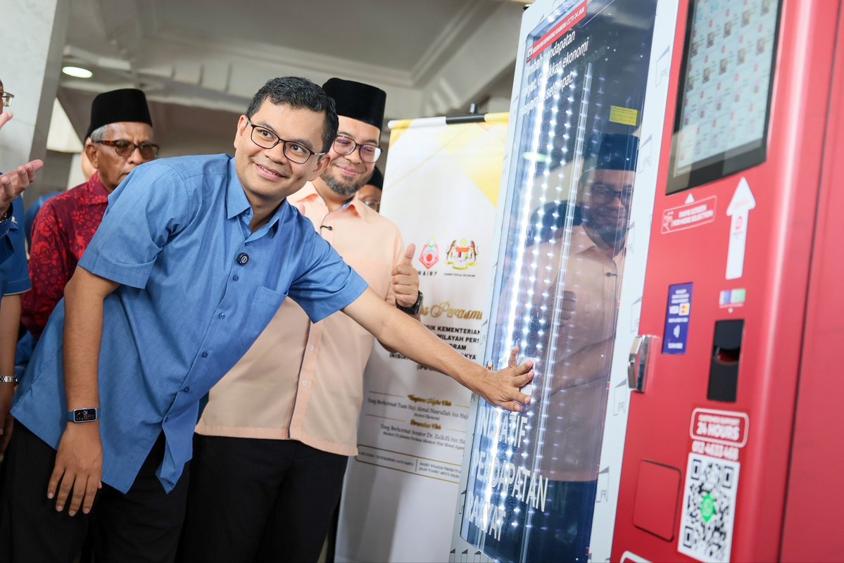 Akmal Nasir tweet media