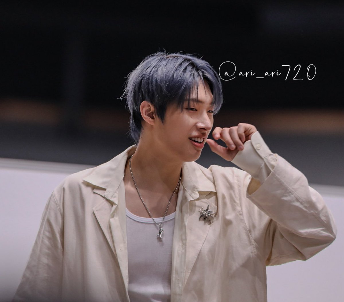 ari_ari720's tweet photo. 260516 団サ

 #MINGI #민기  #ミンギ  #ATEEZ https://t.co/O0X9de3BLc