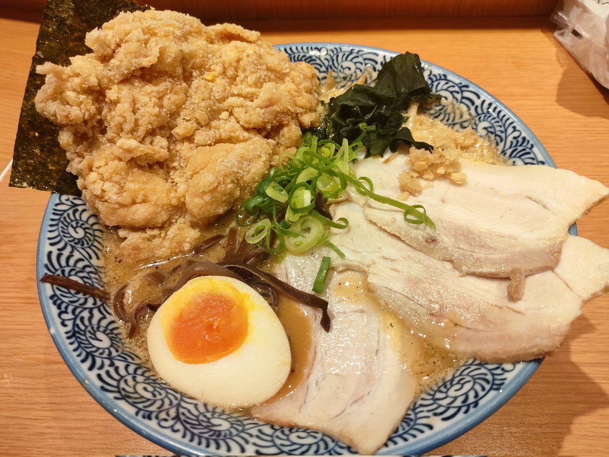 カジッチ tweet media