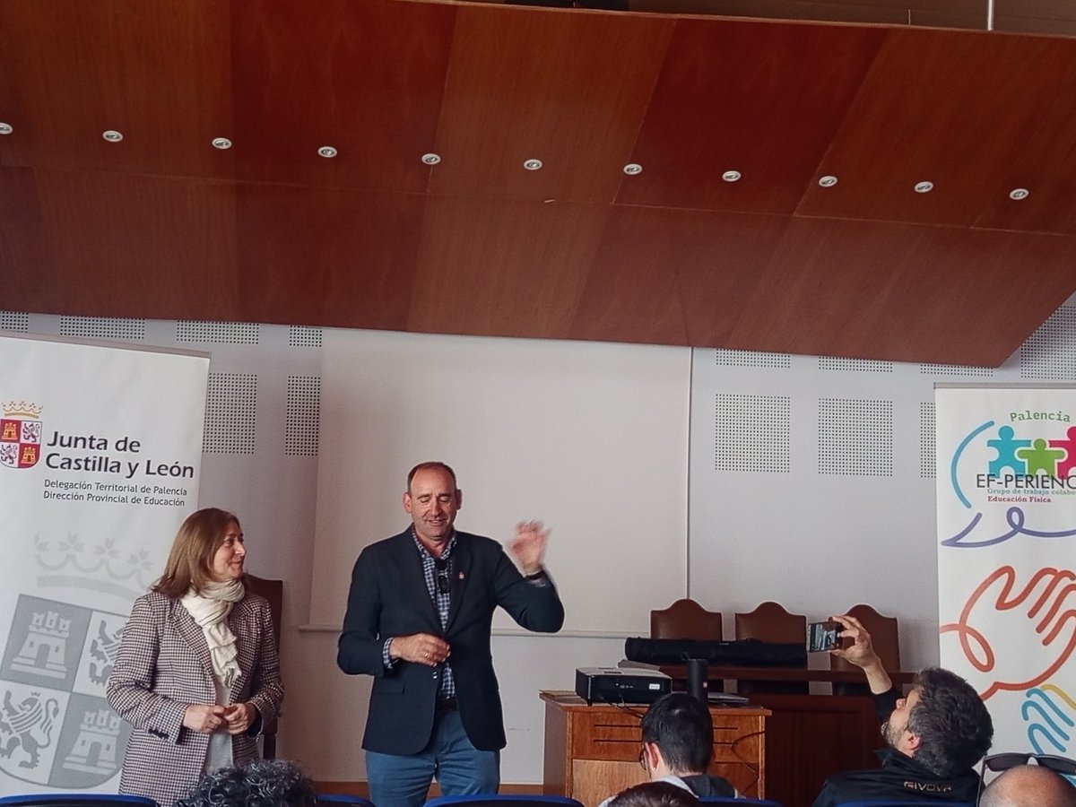 Asesoria de EF y Artística tweet media