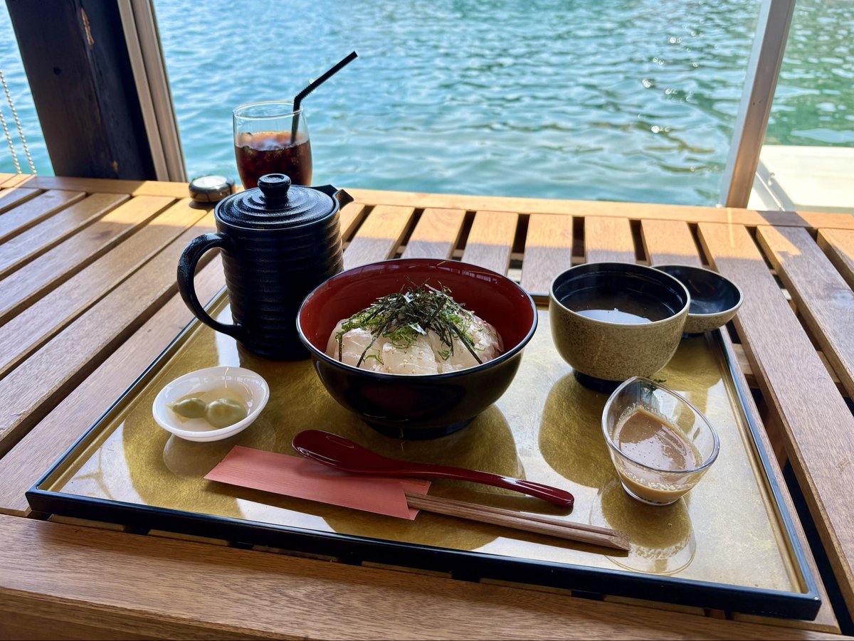 regxxxx16's tweet photo. 世間のGWはお仕事だったので
自主的にGWしてきた🌊🚢🎐 https://t.co/hTt8ZlmQR2