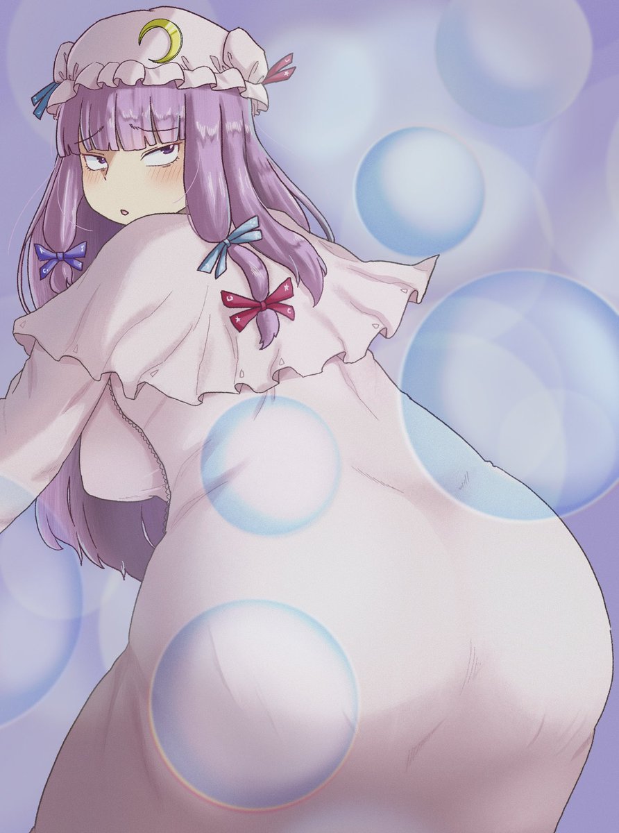 6mer6mer's tweet photo. パチュリー描いた。
水符『プリンセスウンディネ』 https://t.co/lqmeLW1Lff
