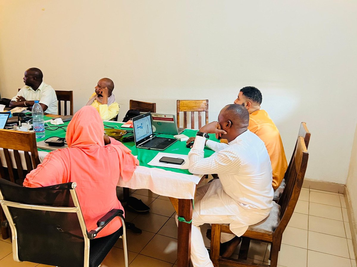 i2ajm's tweet photo. Dans le cadre du renforcement d capacités d ss membres @i2ajm  a organisé 1e formation sr la #gestion_financière
Cette initiative améliore l’organisation - planification - gestion efficace ds ressources.
#I2AJM réaffirme son engagement pr le dévelppt l’autonomisation d ss membres https://t.co/LbUXwfPwdZ