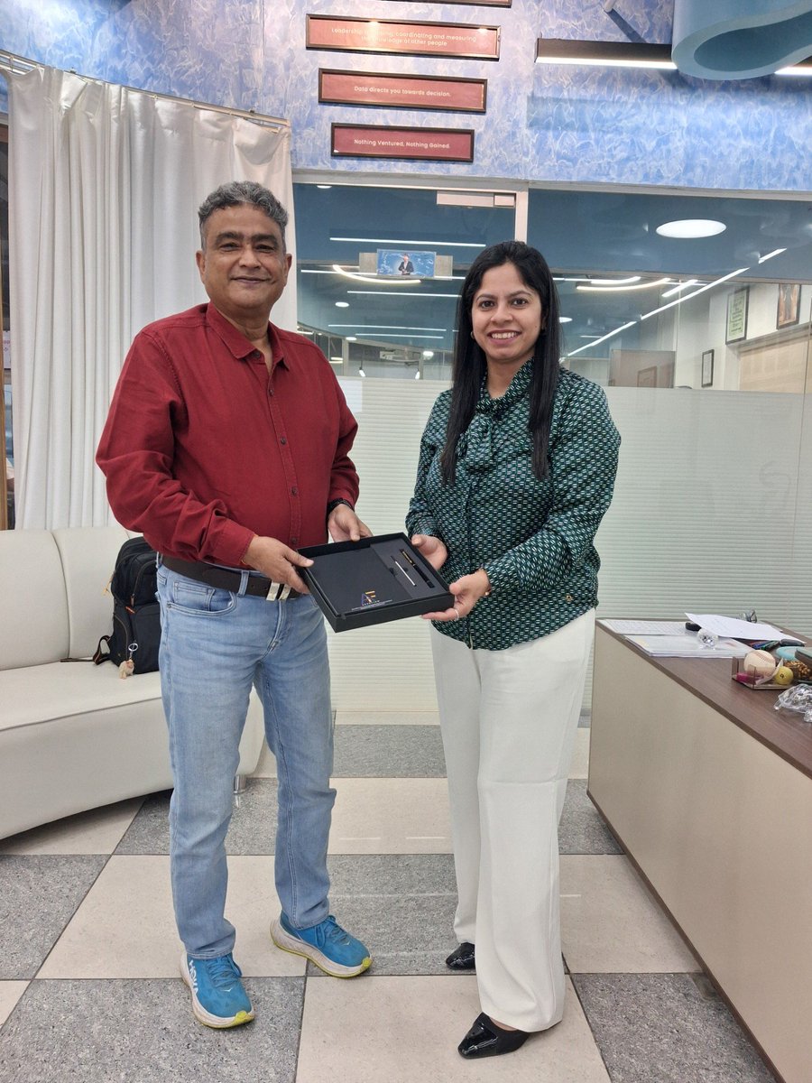 sdeievent's tweet photo. A warm welcome to CA Rashi Bhatia, Founder &amp; CEO at AccuFlow Accounting Solutions Pvt. Ltd. ✨
The visit was marked by meaningful interactions and a thoughtful gesture, where our MD &amp; Global CEO, presented a token of appreciation and goodwill🎁 https://t.co/AuGaHcA9Tw
