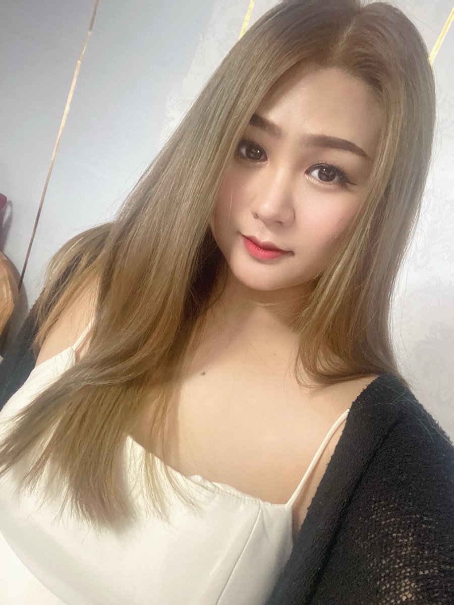 babin0090's tweet photo. คิวว่างค่ะ  #นวดนครสวรรค์ https://t.co/uoiaGhFWEi