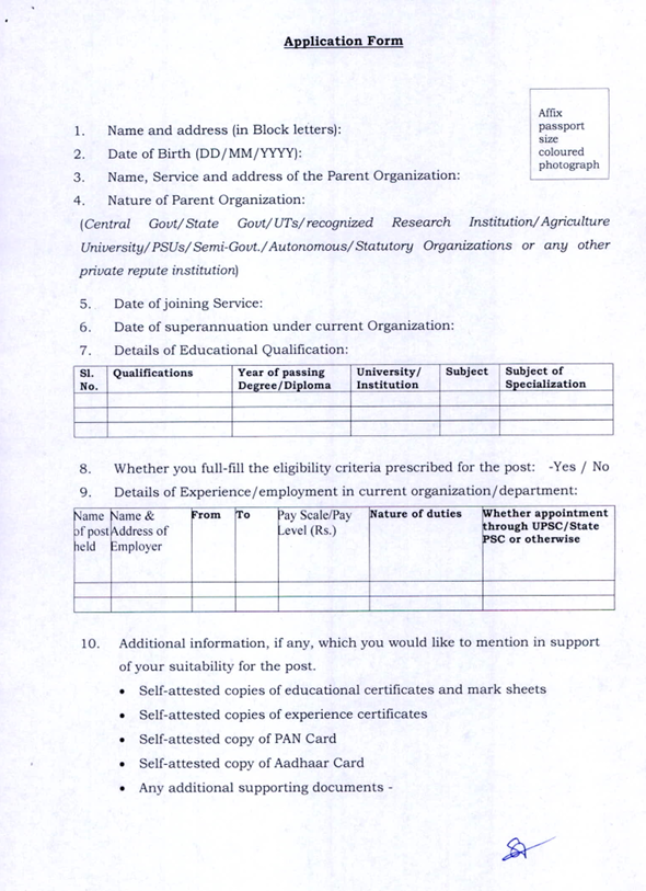 Horti_GoI's tweet photo. 🌱 Opportunity Grows Here. Will You Grow With Us? 🌱

At National Horticulture Board, we’re not just hiring-we’re building the future of India’s horticulture ecosystem.🍎🥭

Under the Ministry of Agriculture & Farmers Welfare, NHB invites dynamic professionals to join its mission of transforming India’s green economy.

🚀 Open Positions
⚖️ Consultant (Legal)
🎥 Consultant (Media)
📱 Resource Person (Media) (2 posts)
📝 Resource Person (Agriculture Extension/Documentation)
🌳 Resource Person (Landscape Expert)
📊 Consultant (Accounts)
💼 Contract-based engagement with attractive remuneration

📍 Location: Gurugram

📅 Last Date to Apply: 28.05.2026 | 5:00 PM
Corrigendum (Application Form) is attached in News and Announcements section of NHB website.

✨ Whether your strength is law, finance, communication, media, outreach or landscape design-your expertise can help shape India’s horticulture success story.

📩 Apply offline to National Horticulture Board, Gurugram

#NationalHorticultureBoard #NHBRecruitment #AgriCareers #CareerOpportunity #GovernmentJobs #Horticulture #MediaJobs #LegalJobs #AccountsJobs #LandscapeExpert #DigitalIndia #GreenGrowth