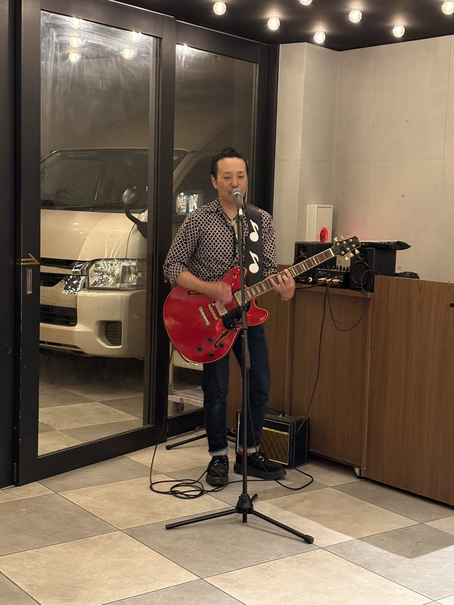 MiK tweet media