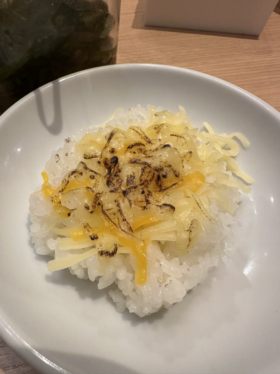 Rstyle045go's tweet photo. オダサガ味噌で、赤味噌らーめんに卵。ダイブ飯。大盛り無料、大満足です🙌✨

ご馳走様でした🙏💦
#オダサガ
#小田急
#相模原
#小田急相模原
#味噌ラーメン https://t.co/UoLSMyTgn3