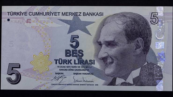 Hissiz tweet media
