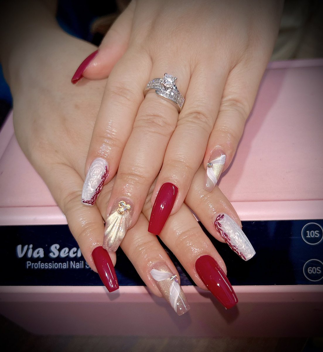 BabyTrinh5's tweet photo. My nails 💅 #brøndby #ElTamañoDeAbelardo #AndalucíadecideRTVE #ElTamañoDeAbelardo #eleccionesandalucíartve https://t.co/mKvKqZG1rZ