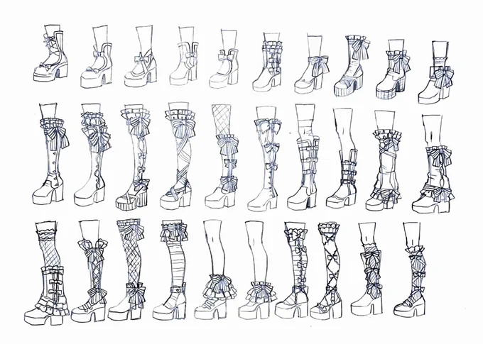 足元のアイデア沢山描いたよ〜👠
7月の北九州の展示会ではお洋服アイデアのアナログ線画も展示するよ
ぜひ会場でアナログのタッチも楽しんで欲しいです😊🖋️

「#かるくびるど 〜絵とひとやすみ」
7月3(金)・4(土)・5(日)
展示会場は
「北九州市漫画ミュージアム」5F・展示室B 