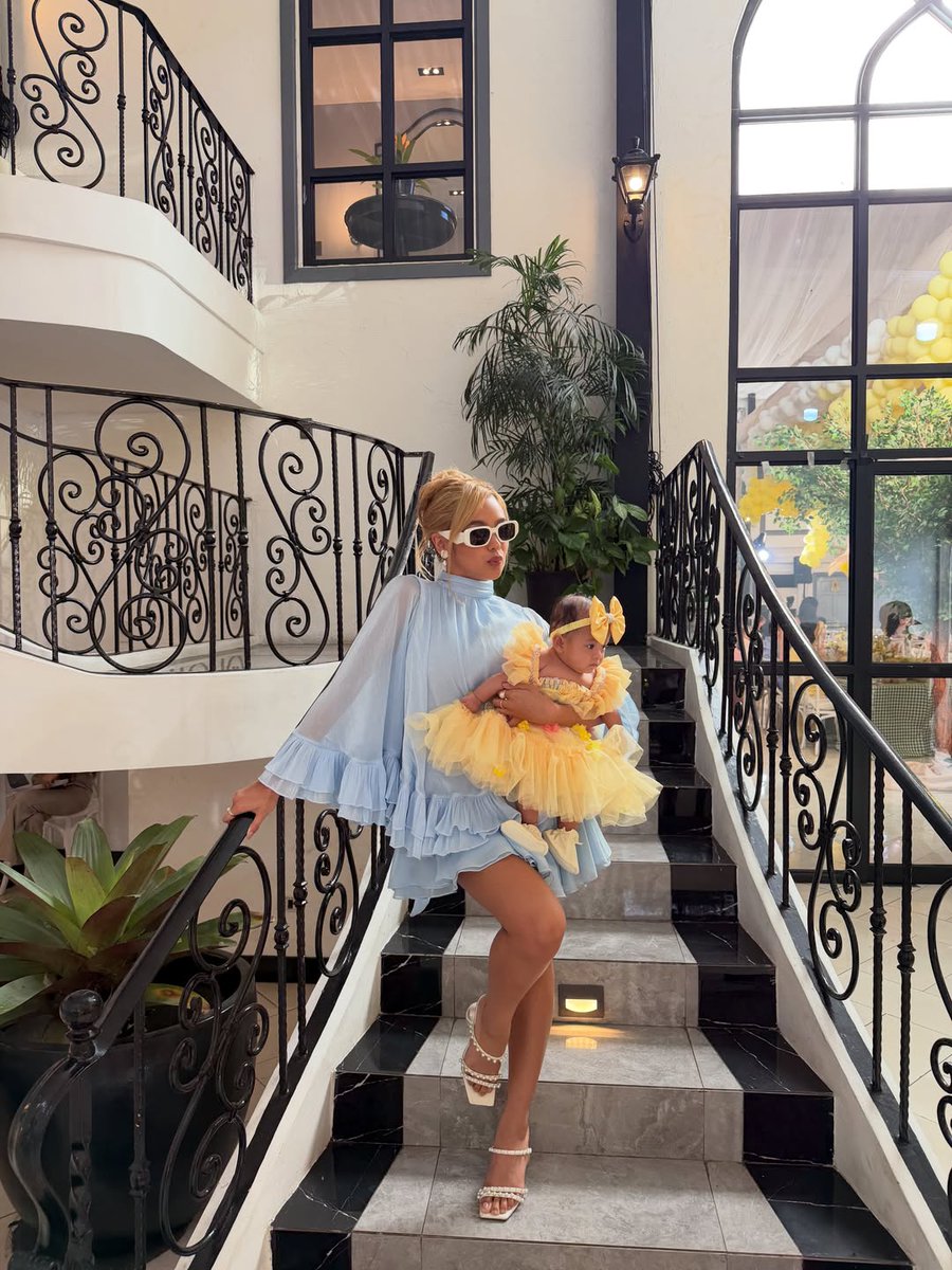 latest_chika's tweet photo. SHE GODMOTHERED ✨

Actress Andrea Brillantes served "rich ninang" vibes as she attended the baptism of her close friend Bea Borres' daughter, Baby Hope Victoria. https://t.co/rJSn1yBUeW