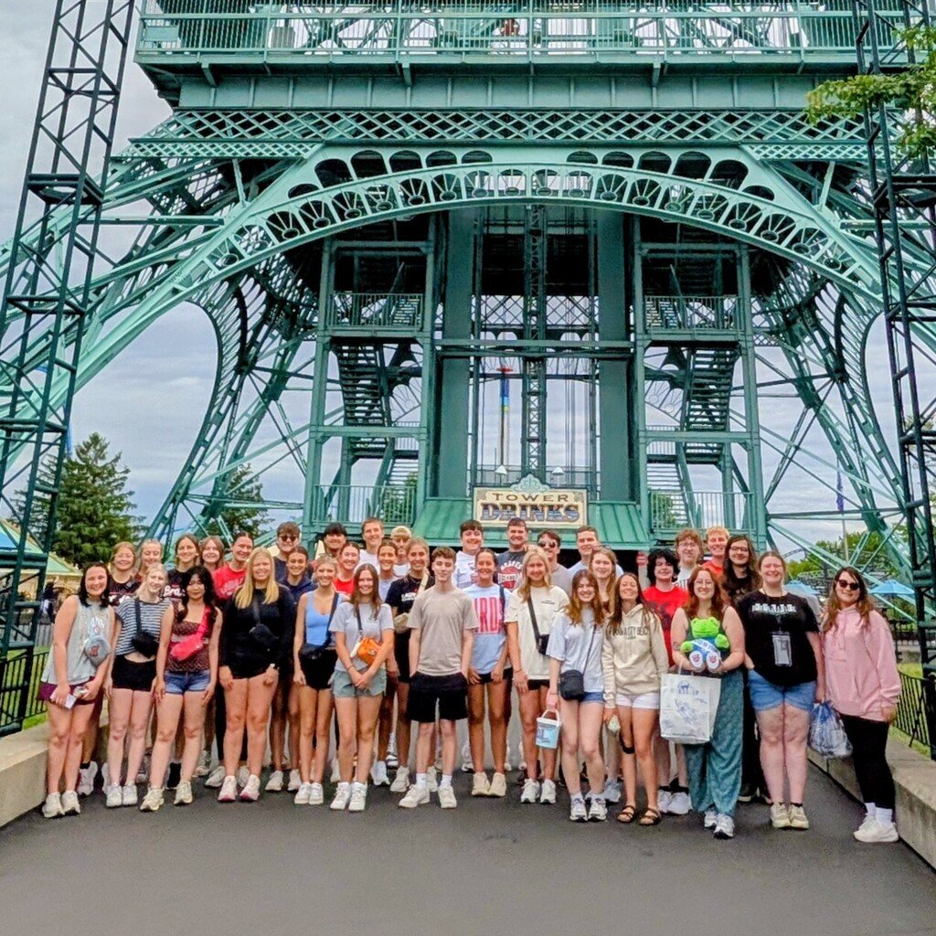 BravesBCHS's tweet photo. AP Science classes had fun at their annual field trip to King's Island for STEM days! 🎢 https://t.co/MLqfOf9p8w