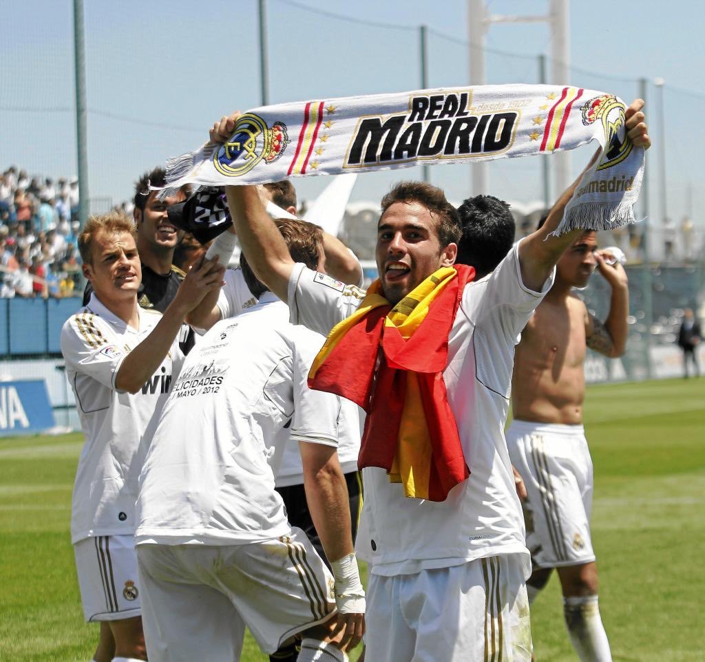 CastillaStats's tweet photo. 27 trophies in a Real Madrid shirt. The career of Dani Carvajal is everything a young Real Madrid player dreams about. The very best that we have seen. https://t.co/ElBHAQJwQu