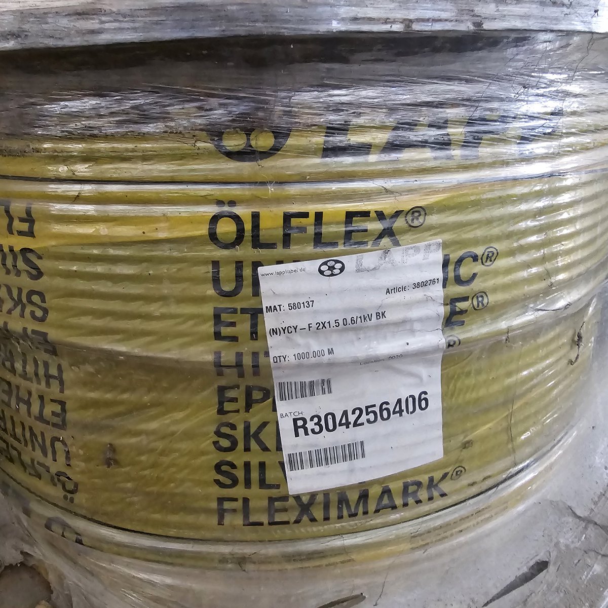furarrr's tweet photo. X Do Your Magic
WTS
Kabel Listrik Lapp Oflex Impor dr jerman
Spek Lengkap di foto

Material PVC Tahan Minyak, api, Sinar UV

Barang baru
cocok untuk Rumah, Gudang, Pabrik Dll

1 Roll=1000 Meter
Ready 58 Roll
Harga 18.5 jt / Roll
Lok Tangkot
Serious Buyer WA
(O8227I453737] https://t.co/7v93jTU9Ce