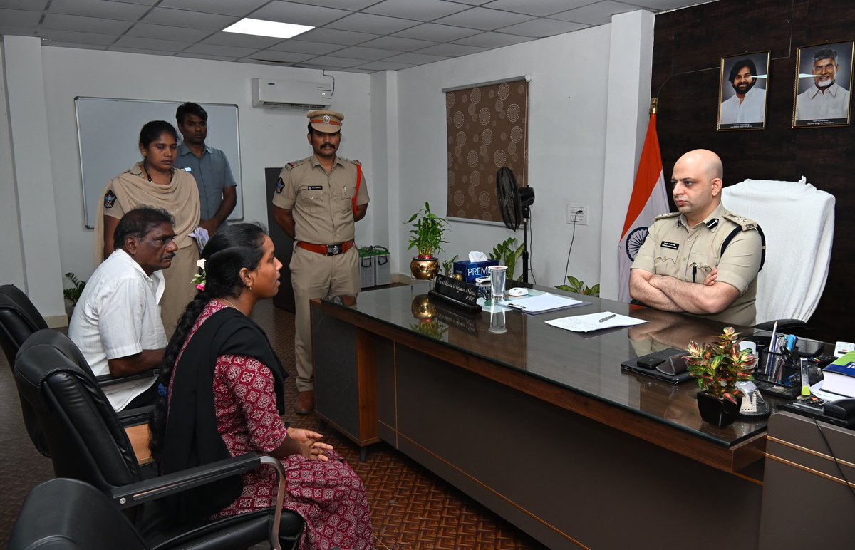 West Godavari District Police tweet media