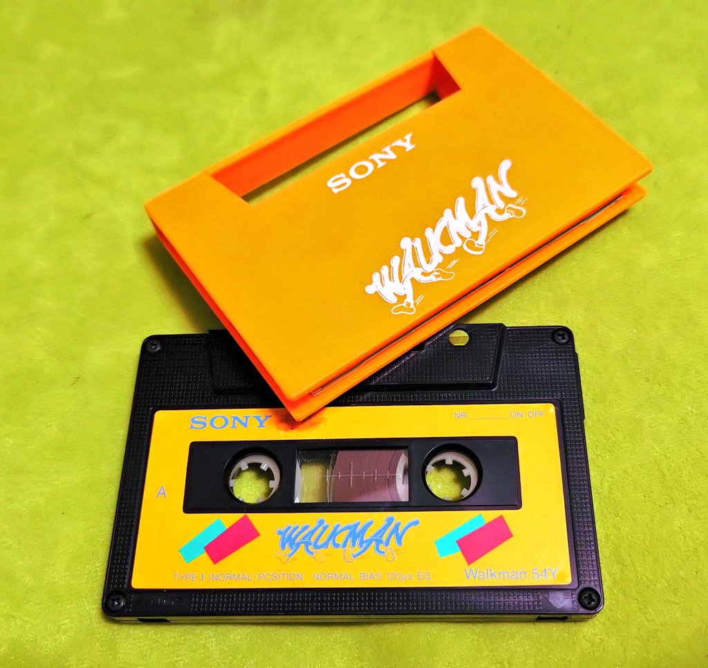 WALKMAN（1983） いわゆるウォークマンテープの初代です さて、この