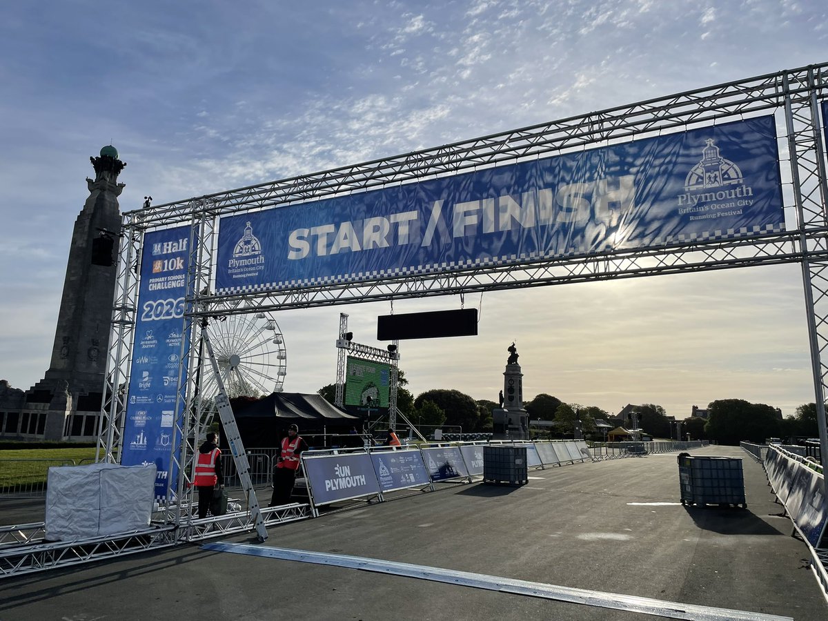 TheFinishLine6's tweet photo. Brilliant working weekend in Plymouth at the #oceancityrunningfestival an event that just keeps getting bigger and better! https://t.co/ULgUePkBGE