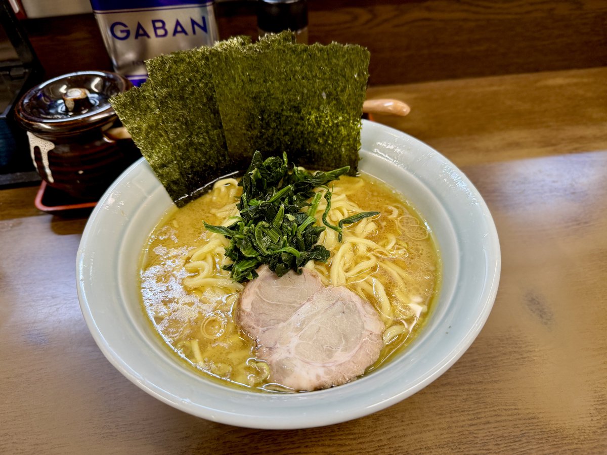 Nanki (なんき) tweet media