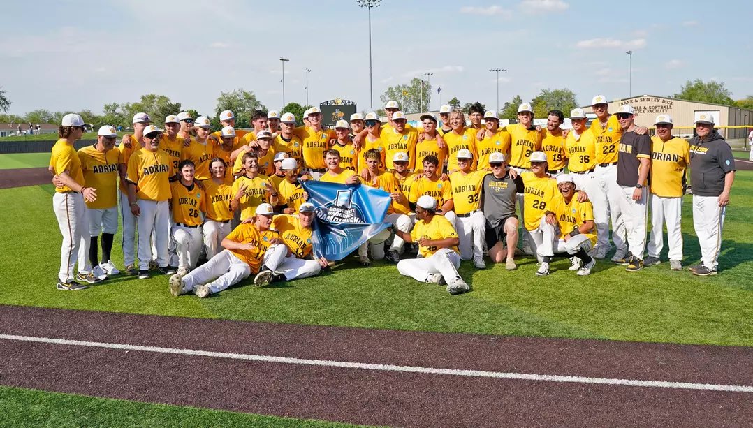 DaytonClassics's tweet photo. ⚾️ Nic Bruder (Centerville) &amp; Reid Tinstman (Eaton) on helping Adrian College punch its ticket to the NCAA Super Regional.

We’re proud to see former Classics players continuing to compete at a high level and making an impact in postseason baseball across the country. https://t.co/v4EMbZmXCs