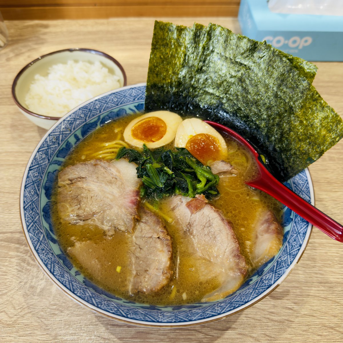 ぺんつ(水槽) tweet media