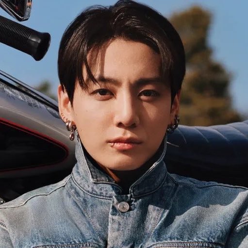 BTS Charts News tweet media