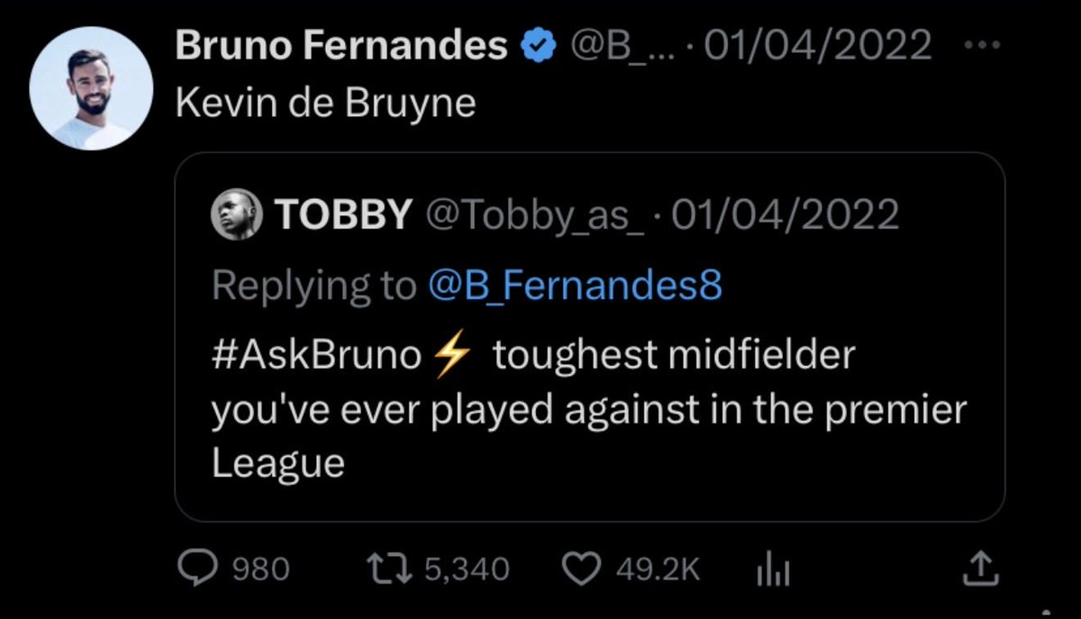 KDBZone_'s tweet photo. Rooney and Keane have calling him the best PL midfielder ever, their players dream of playing of with him and call him the best they’ve ever played again https://t.co/DLwgPerpJQ