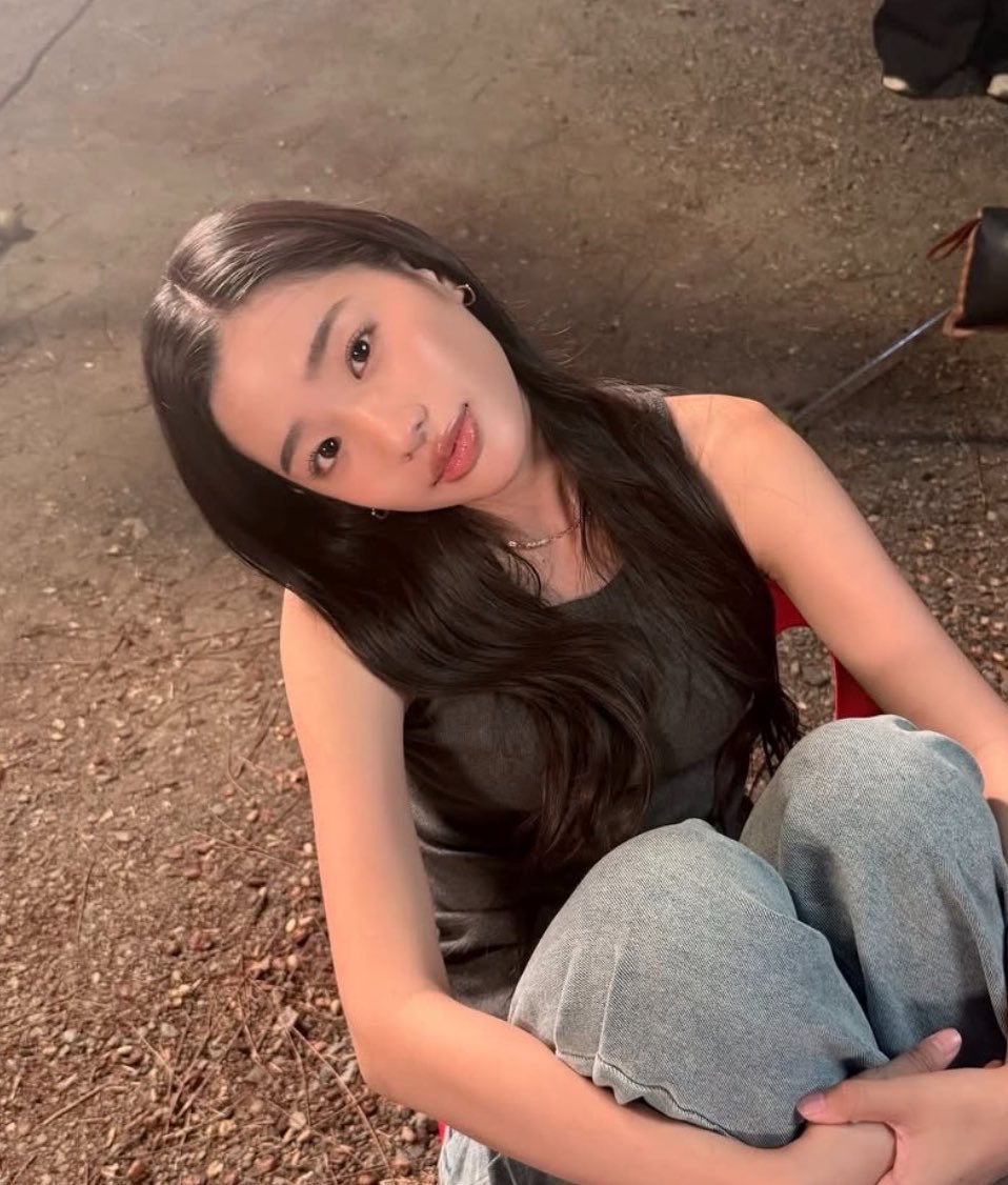 𝐁𝐨𝐰🍦🍒💙 tweet media