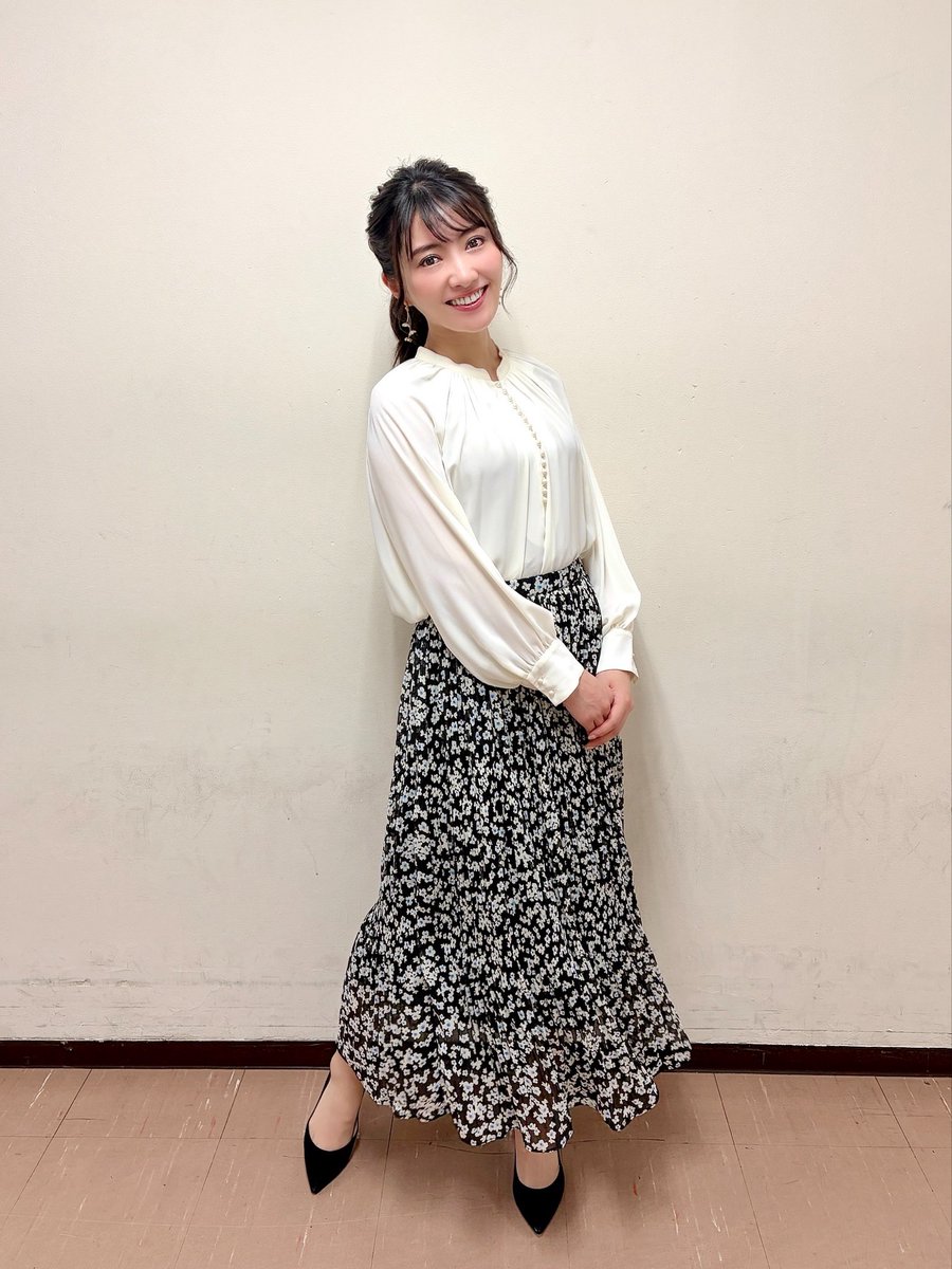 久保井朝美　気象キャスター（NHK総合）　著書『天気が変えた戦国・近世の城』Amazon1位 tweet media