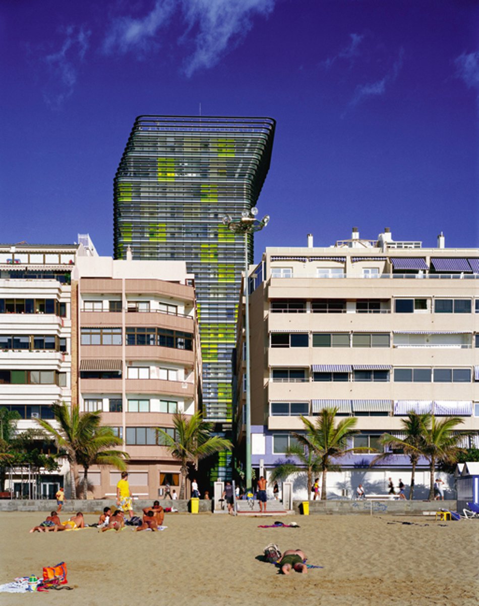 Edificios de Las Palmas de Gran Canaria tweet media