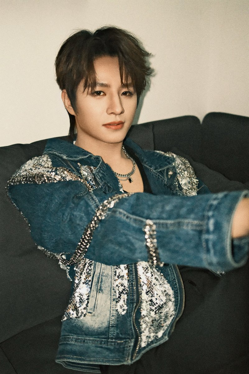 LEV_Official_'s tweet photo. #LEV #레비 #レビ
#WANGZIHAO #왕즈하오 #王子浩 #ズハオ https://t.co/V4DGAIid1X