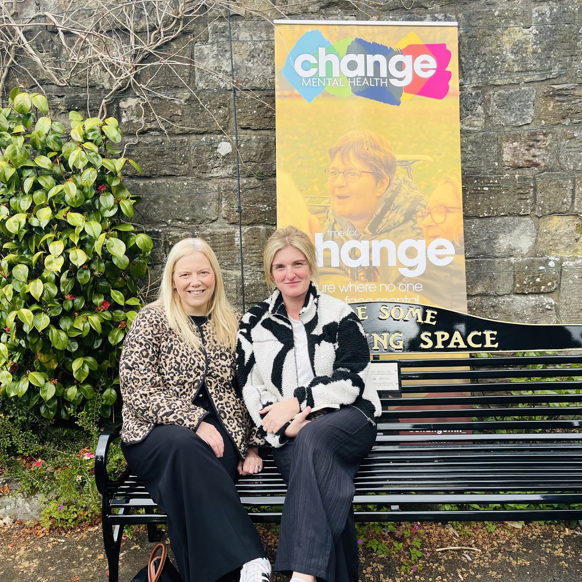 PurdieGail's tweet photo. Attended the unveiling of Fife's newest Take Some Breathing Space bench at Dunfermline's Pittencrief Park.
A peaceful spot for folk struggling with their mental health.
@changemh_ @NHS24 https://t.co/9WypzuKywi