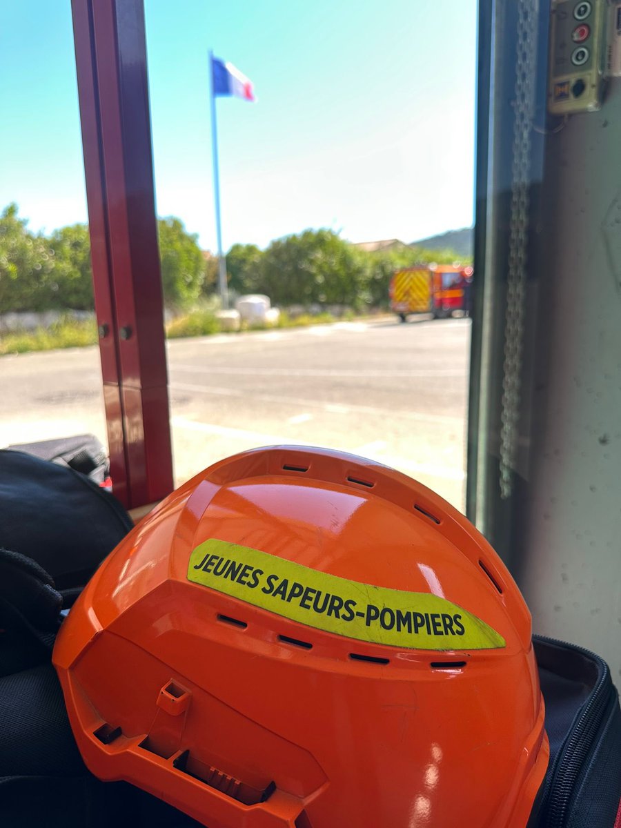 Sapeurs-Pompiers VAR tweet media