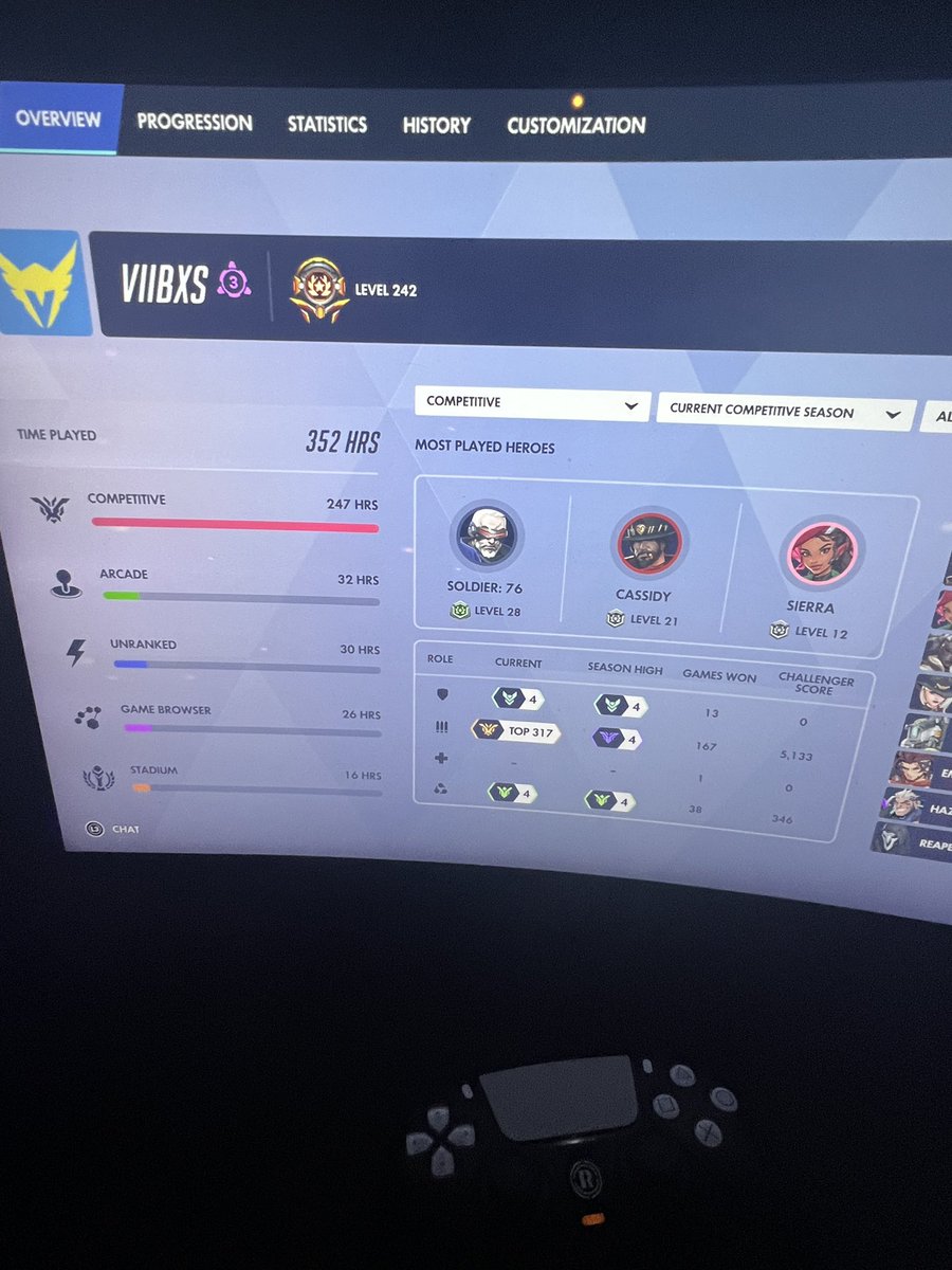 76Kikii's tweet photo. Just hit Top 300 DPS on console 🎯

Still pretty new to Overwatch with only around 350 hours, but experience from other games definitely helped.

Gonna post clips and ranked grinds.

Follow &amp; I’ll follow back, tryna meet more people in OW.
I need sierra skins🙏@PlayOverwatch 
#OW https://t.co/wJobrjZVGS