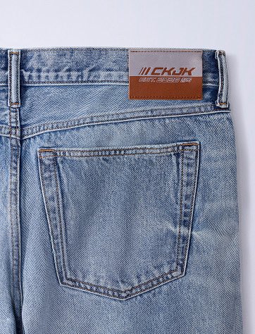 GoldenJKUnivers's tweet photo. Calvin Klein: The Details: Calvin Klein Icons reimagined by Jungkook.

CKJK BY JUNGKOOK IS COMING! https://t.co/diqKg4CT1l