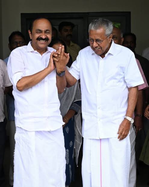 Pinarayi Vijayan tweet media