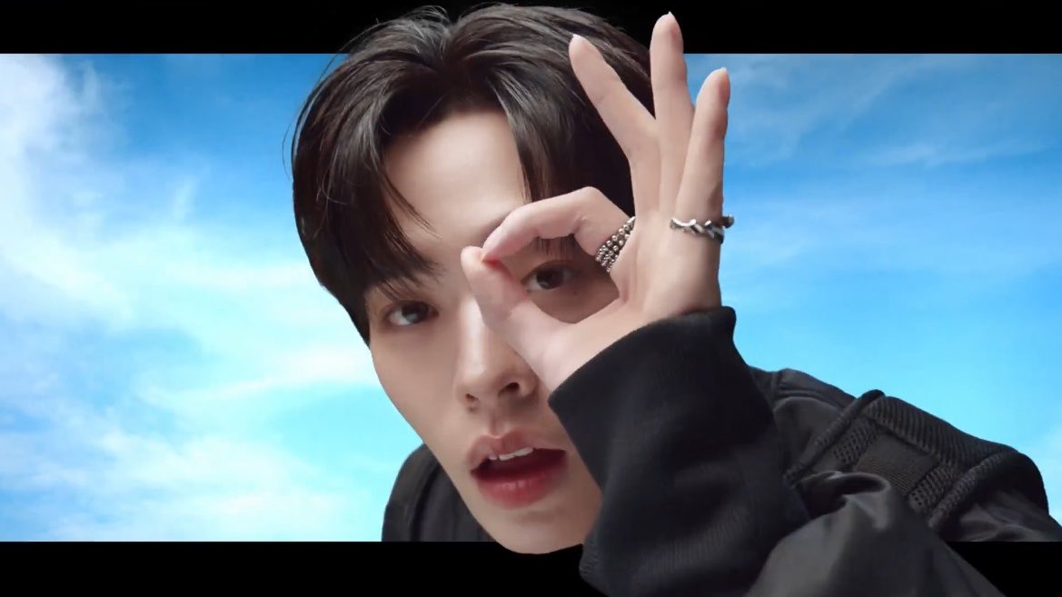 𝟱% 𝗺𝗮𝗿𝗰𝗵 — 🧸 tweet media
