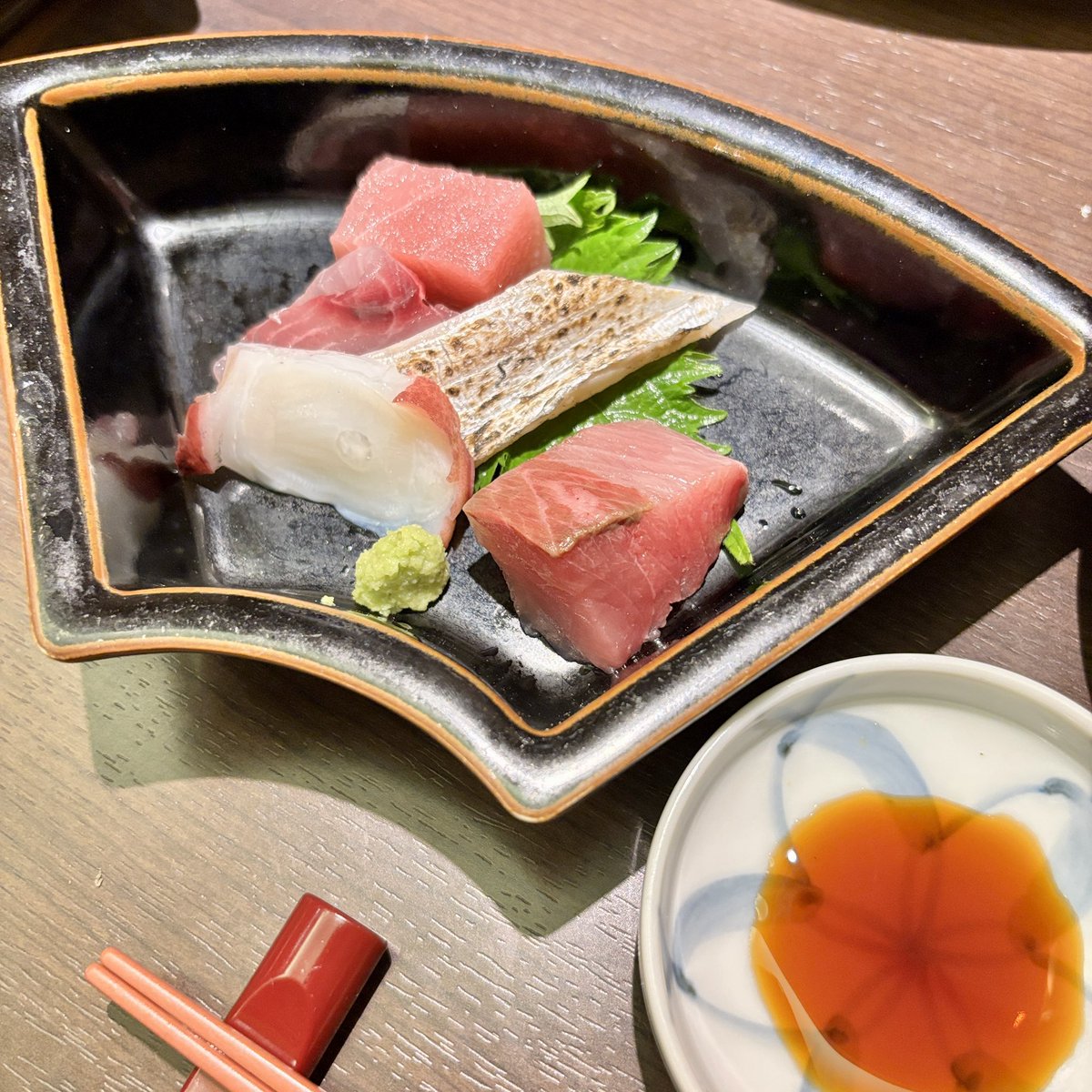 StLouisBread's tweet photo. いつもの

社外委員会後の親睦会

@水道橋

#飯テロ 
#バル
#刺身
#飲み
#ビール
#おでん
#サッポロ黒
#居酒屋
#ノンアル
#飲み放題 https://t.co/xaA1sZtJ23