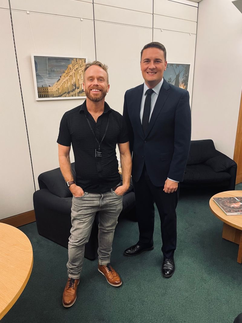 GaryNunn1's tweet photo. He’d be our first openly gay PM

He’s “lightly cockney-accented,” working class &amp; the product of a social mobility program

This is all identity politics

It’s his vision &amp; policies that really matter. 

But his background may inform them @IndyVoices 

https://t.co/MeznfGuDx2 https://t.co/rc7dSGZK1X