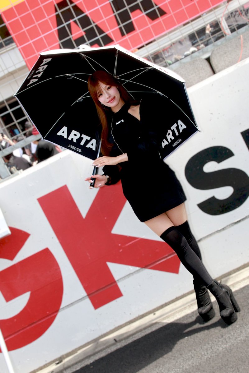 seater0's tweet photo. 2026 AUTOBACS SUPER GT Round2
FUJI GT 3HOURS RACE
2026.05.03Sun-04Mon

ARTA GALS 広瀬晏夕さん
クールな美しさ✨
#8 ARTA MUGEN HRC PRELUDE-GT

#広瀬晏夕 @loveanyu_twitt
#ARTA #AUTOBACS
#ARTAGALS #SUPERGT2026
#RA #レースアンバサダー https://t.co/bR7UusmN3W