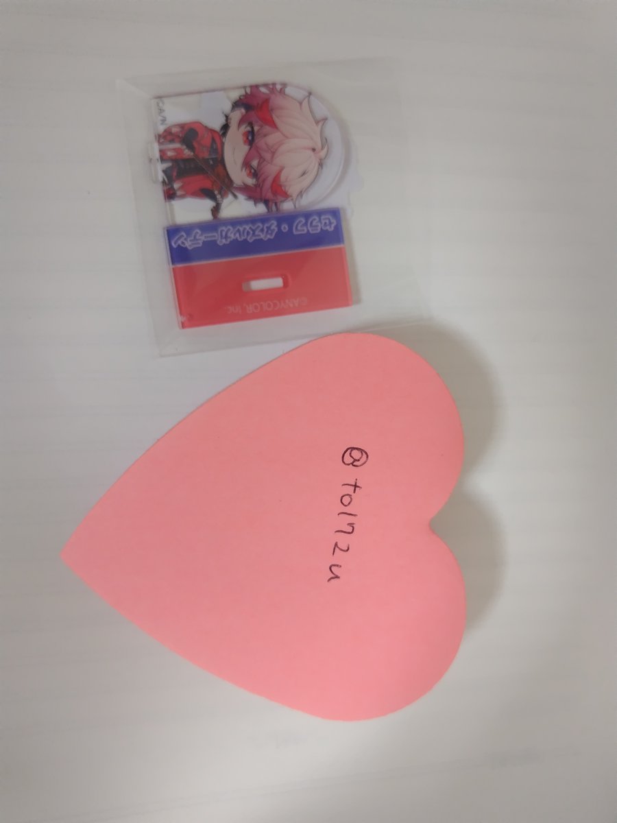 to172u's tweet photo. @sikfe_rb @1 はじめまして、こんばんは検索よりお声がけ失礼致します🙇
当方こちら所持しております、💕印つけさせて頂いたものと交換可能でしょうか？ご検討のほどよろしくお願いいたします。h.ひ https://t.co/5kN8Fp8mU5