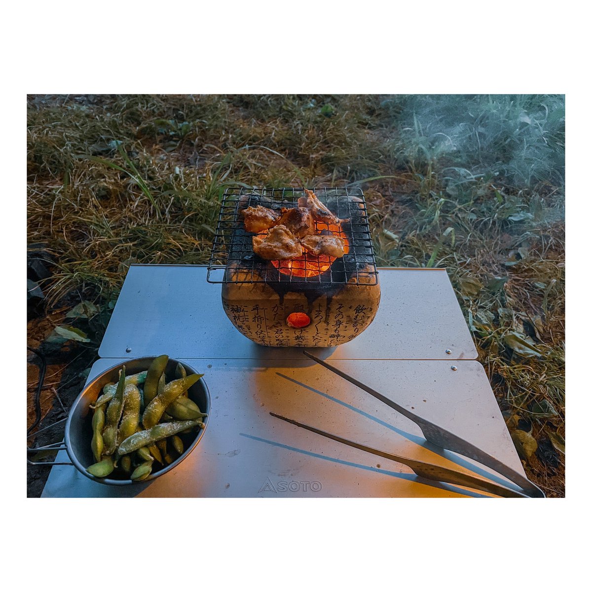masa2896ys's tweet photo. 2泊3日のタープ泊まとめ🏕️

飛騨コンロで炭火焼きを堪能してドイツ飯盒で水蒸気炊飯して食って呑んでの2泊3日でした♪ https://t.co/6UHZAwikni