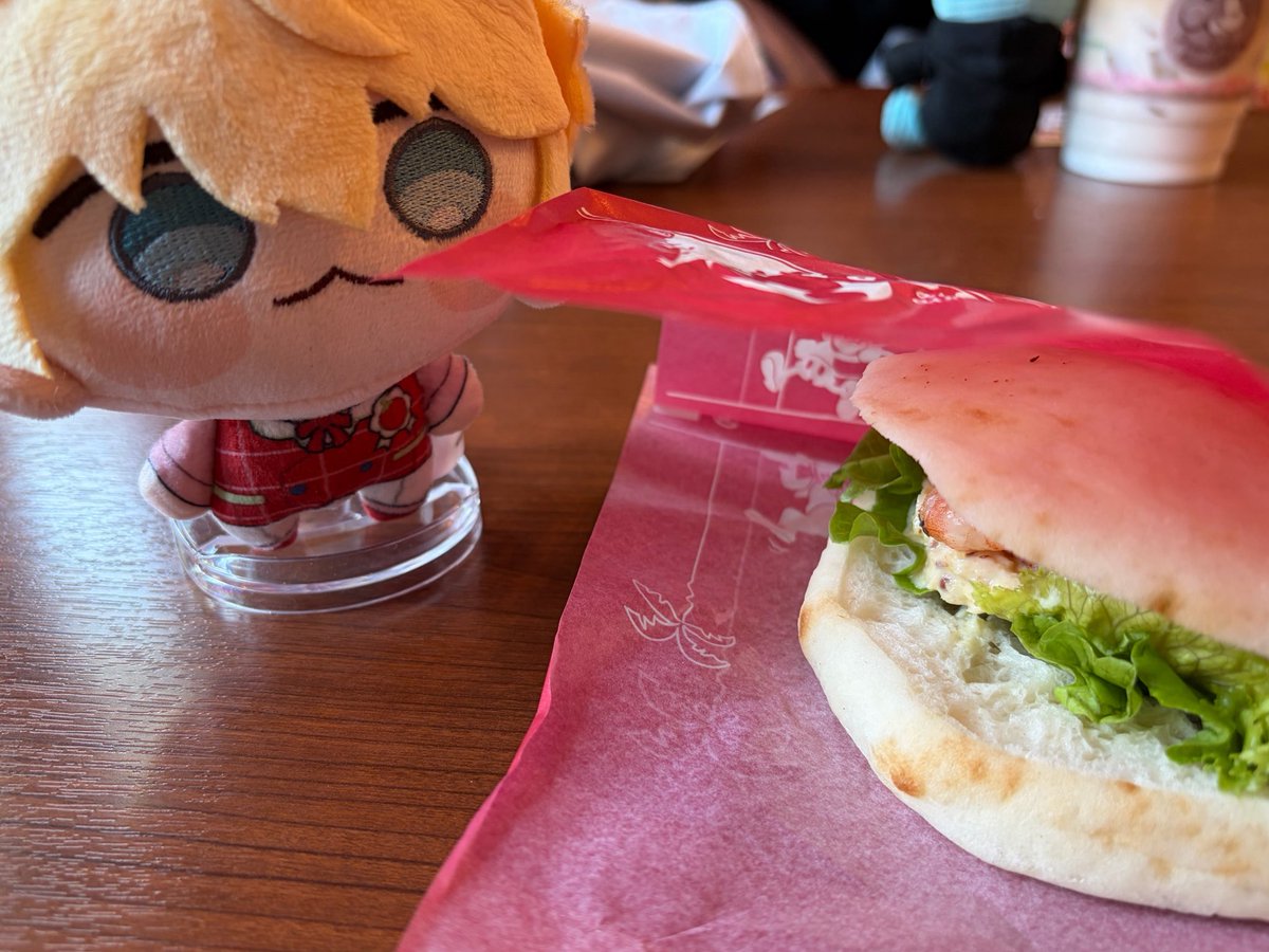 violet_hnkn's tweet photo. 東京(千葉)楽しかったねぇ… https://t.co/iFjAKjP1Tw